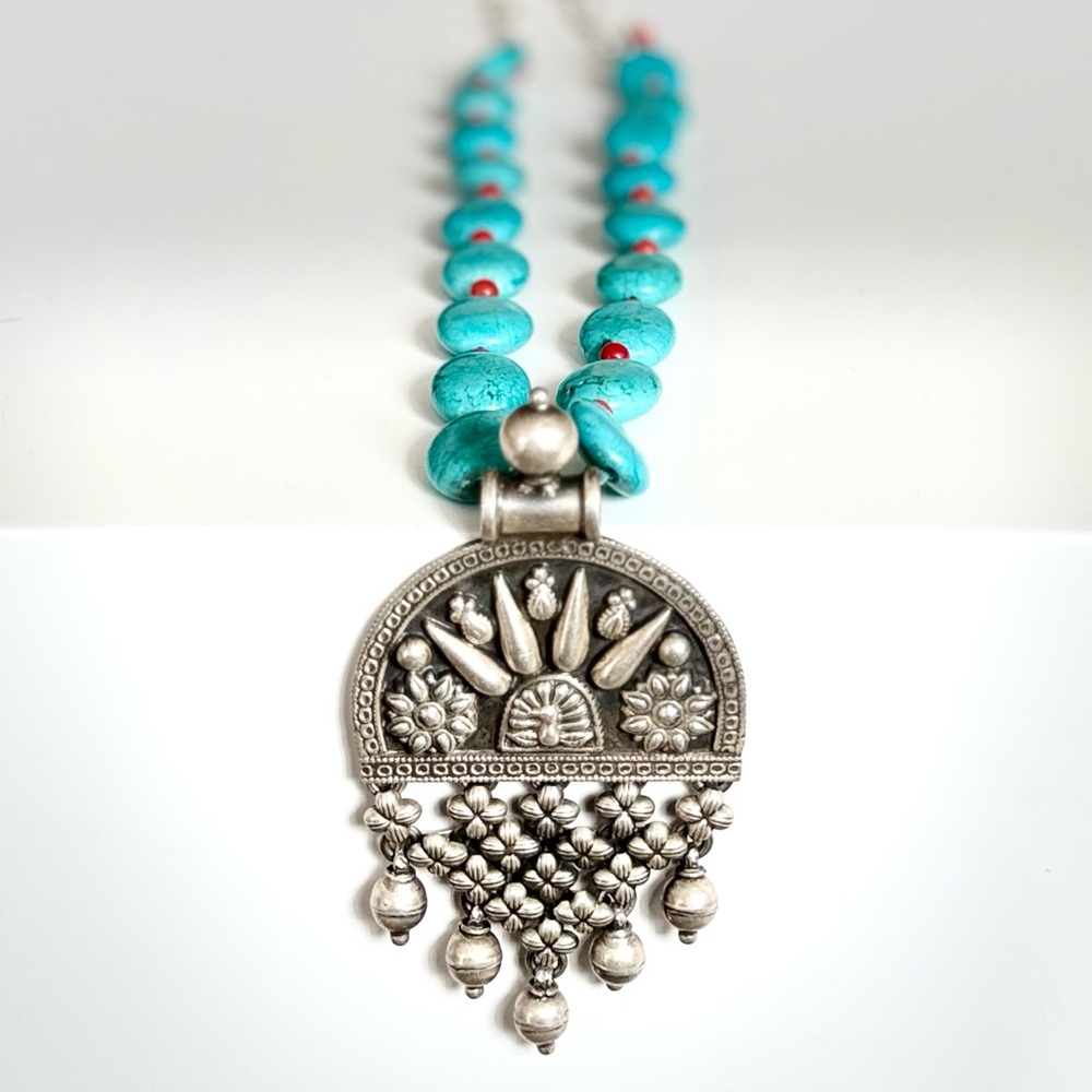 Artisan Silver and Turquoise color beads  Necklace